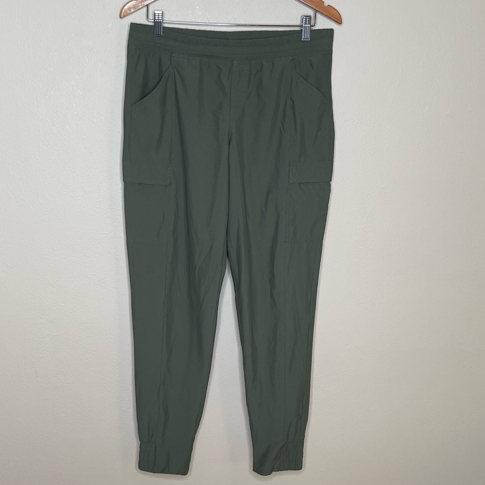 The North Face Cargo Pocket Jogger Hiking Pant 12